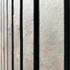 VIENNA HESSONITE Slim Stone Louver Finer Panel